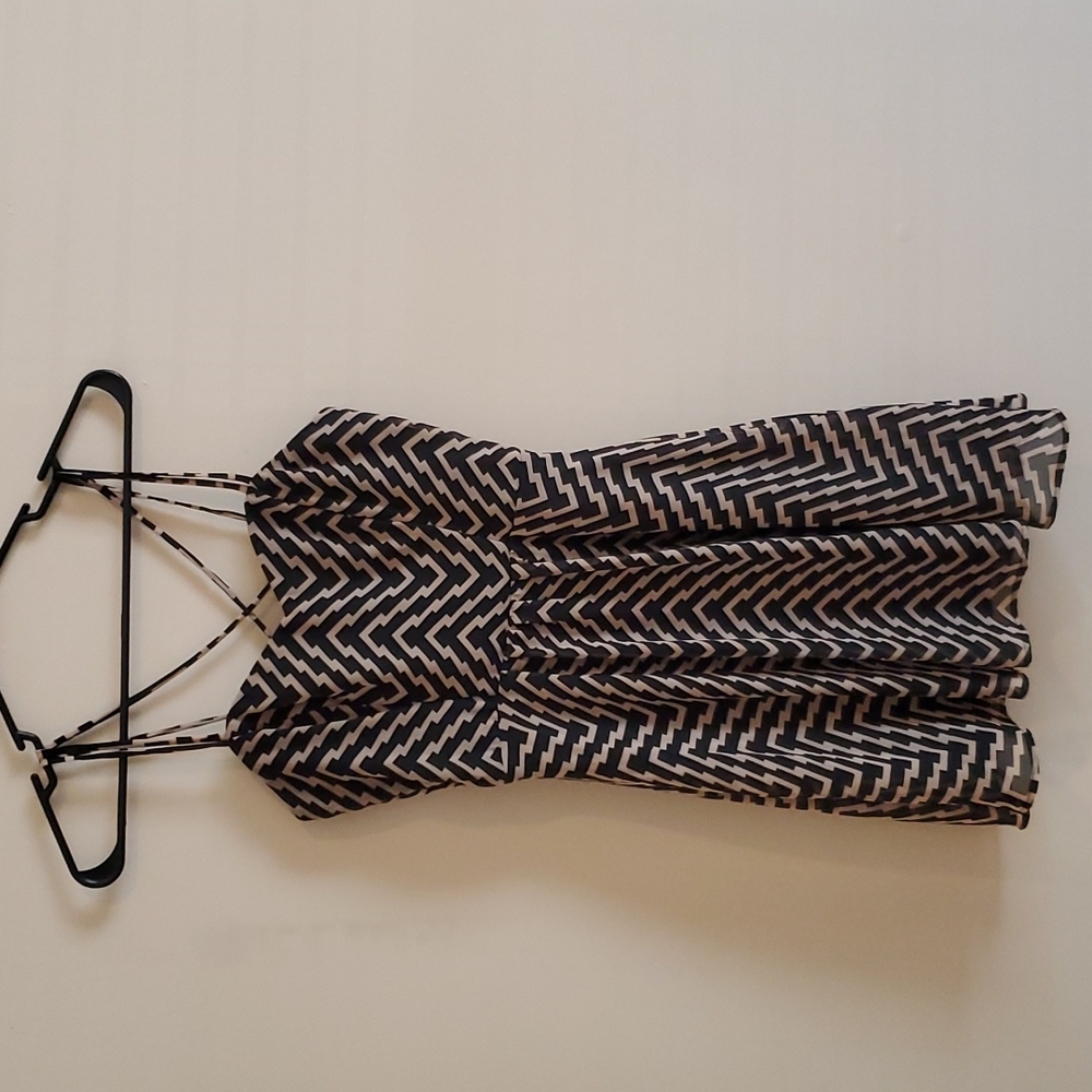 Pattern dress